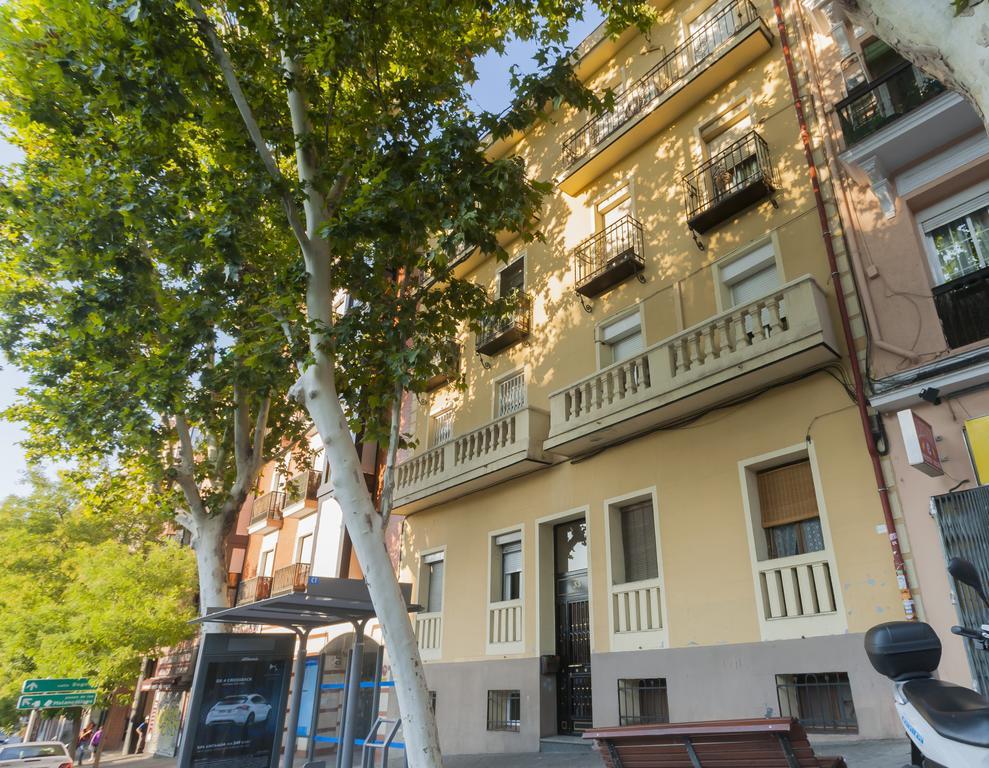 Dobo Rooms Ronda De Segovia Мадрид Екстериор снимка